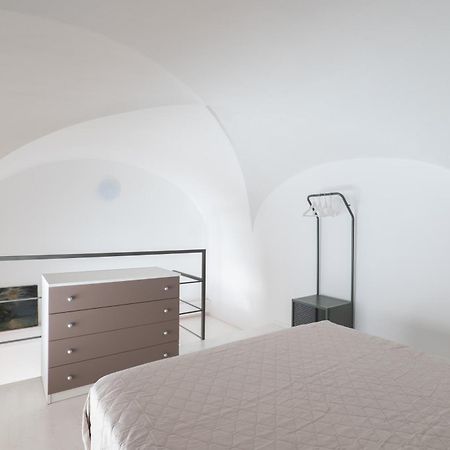 Woodenloft14 Apartment Catania Bagian luar foto